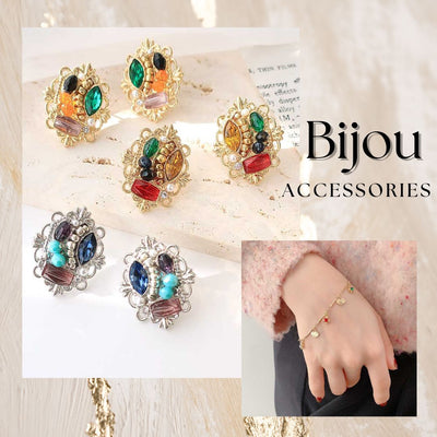 A focal point for your coordination! Many sparkling bijou accessories have arrived. 